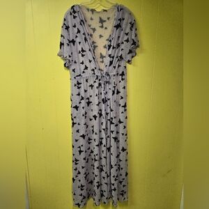 SHEIN Lavender Butterfly Mesh Shawl